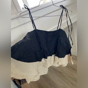 Hannayujin Linen Flounce Top